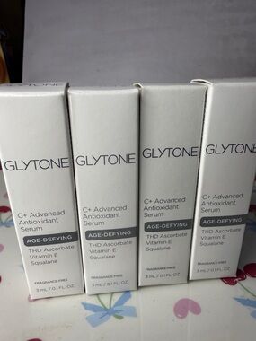 Glytone C+ Advanced Antioxidant Serum - White 4pc bundle